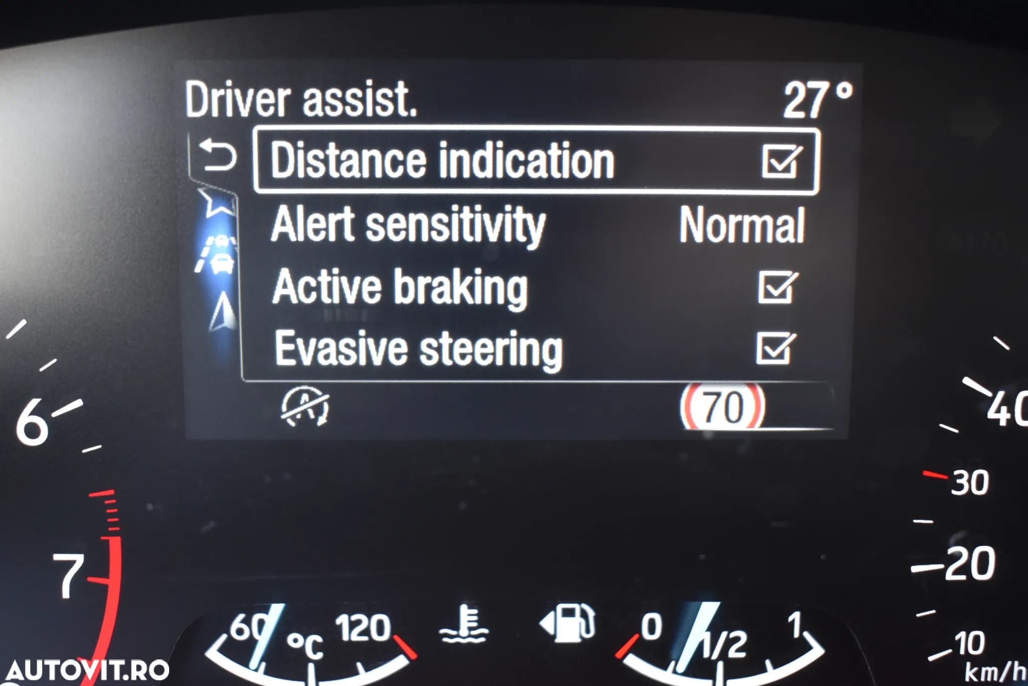 Ford Focus 1.0 EcoBoost MHEV Titanium - 26