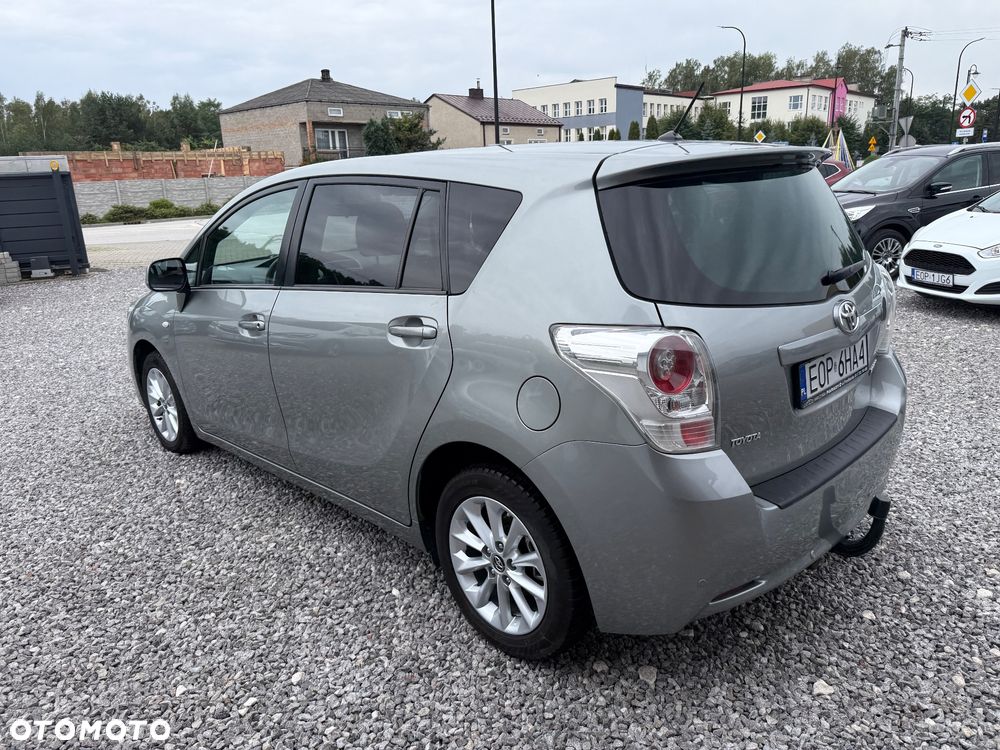 Toyota Verso 2.0 D-4D Travel - 28