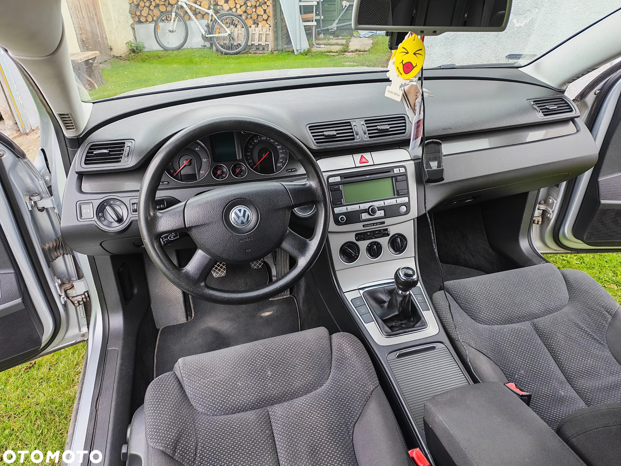 Volkswagen Passat 2.0 TDI Comfortline - 11