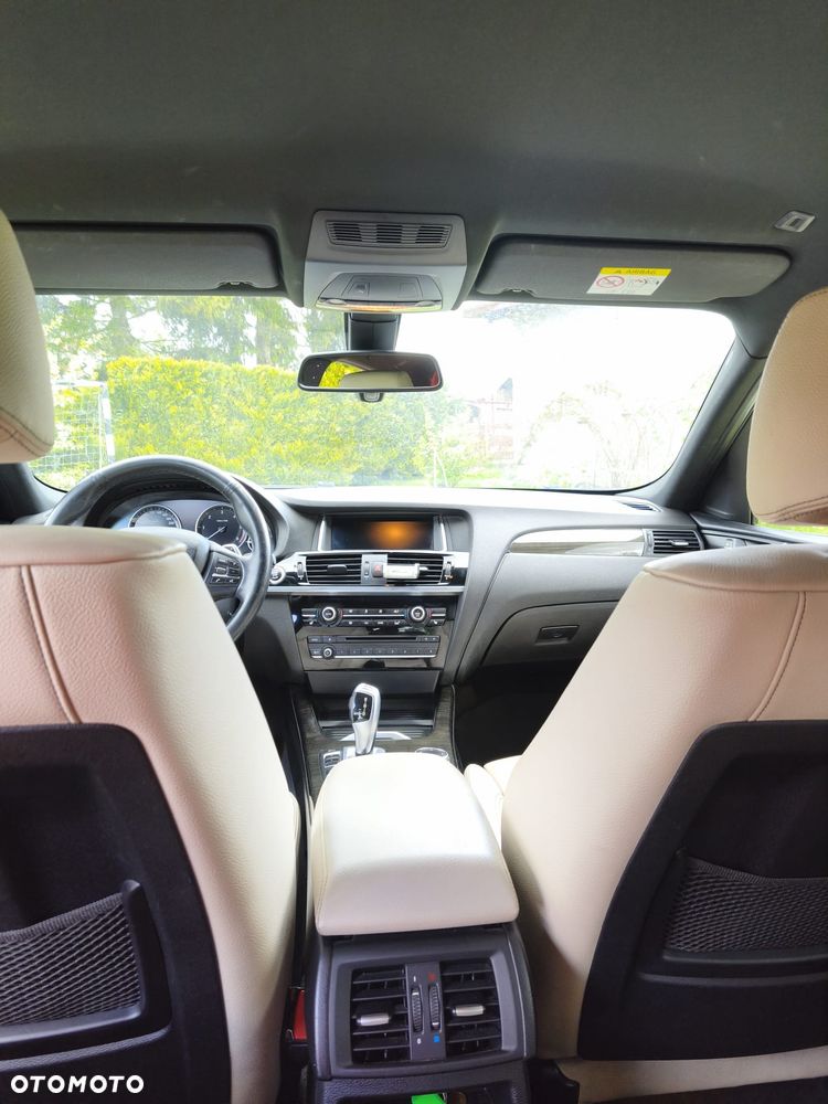 BMW X4 xDrive20d xLine - 12