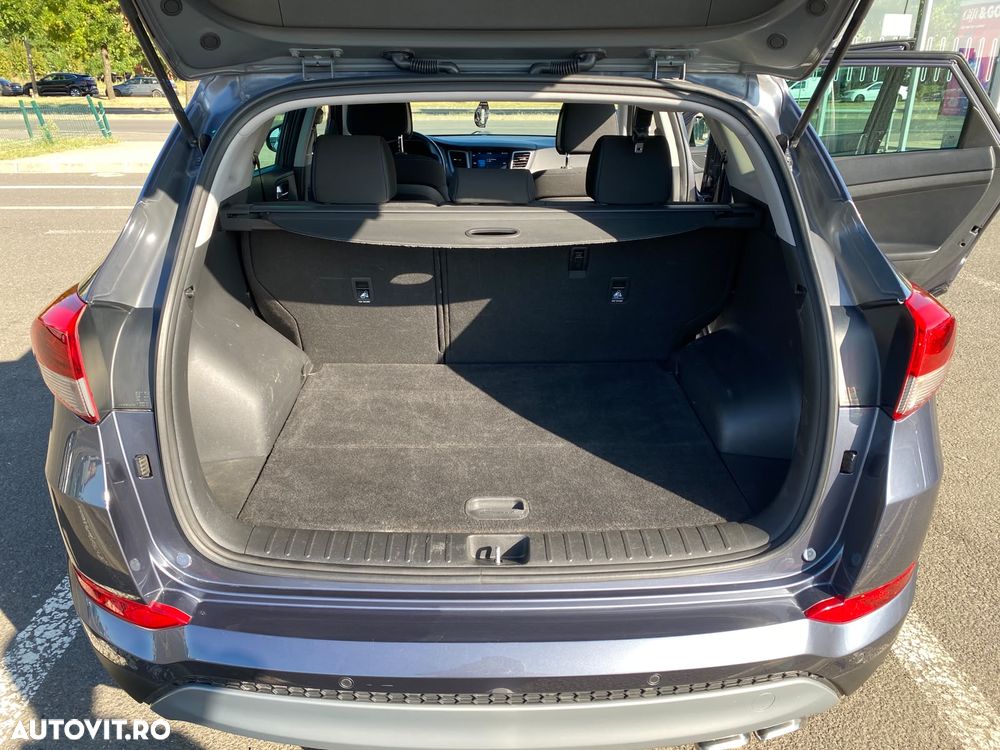 Hyundai Tucson 2.0 CRDI 2WD Style - 21
