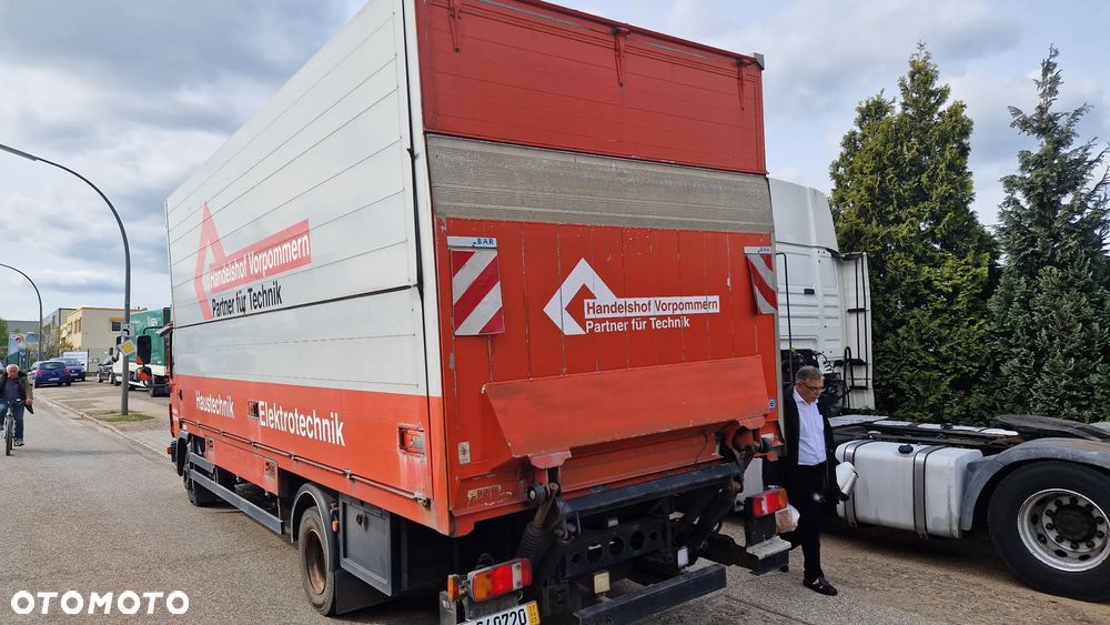 MAN TGL 12.220 Bok otwierany z Niemiec - 17