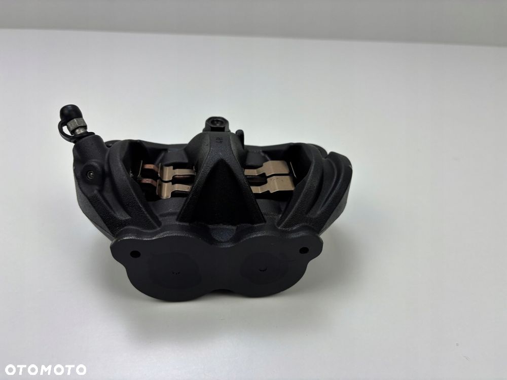 Zacisk hamulcowy przedni prawy Honda CBR 600RR PC69 2024- Oryginał - 4