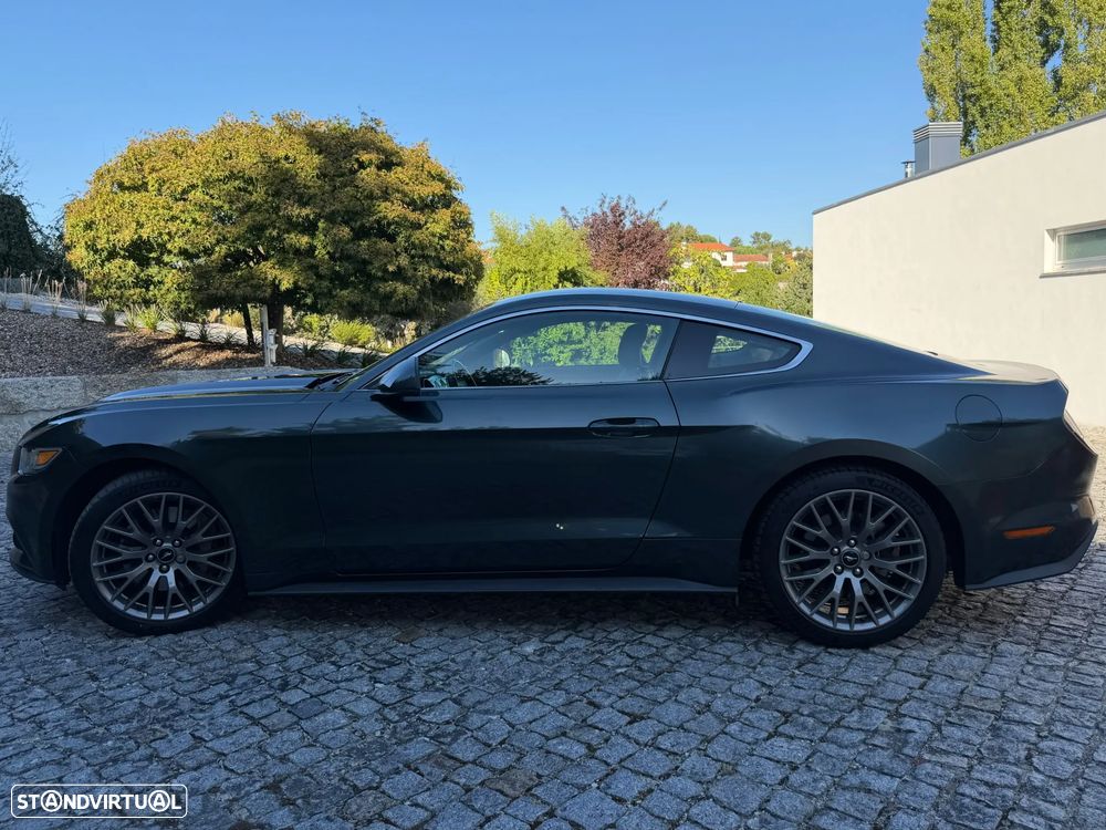 Ford Mustang 2.3i EcoBoost - 15