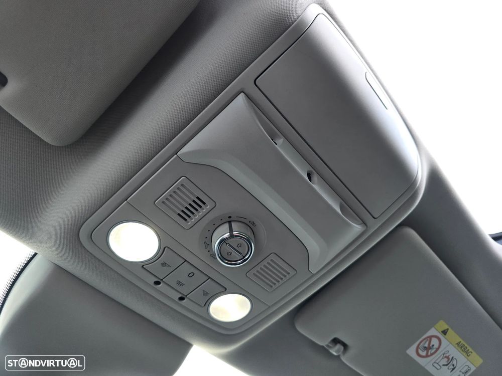 VW Sharan 2.0 TDI Highline DSG - 52