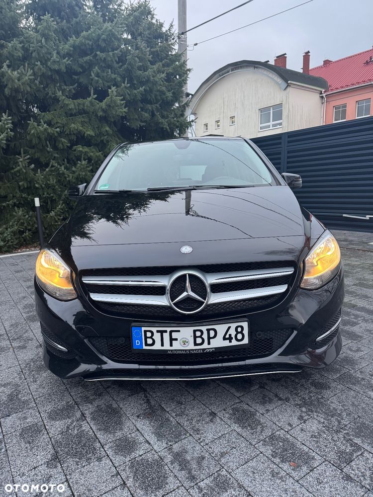Mercedes-Benz Klasa B 180 Edition - 7