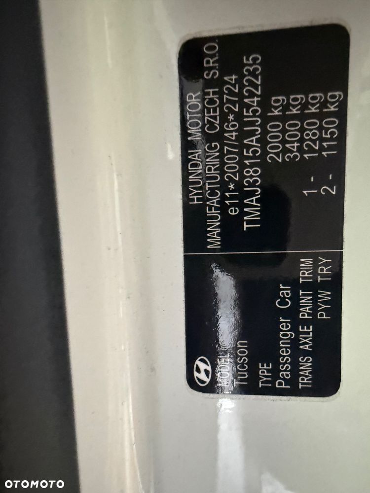 Hyundai Tucson 1.7 CRDI BlueDrive Style 2WD - 21