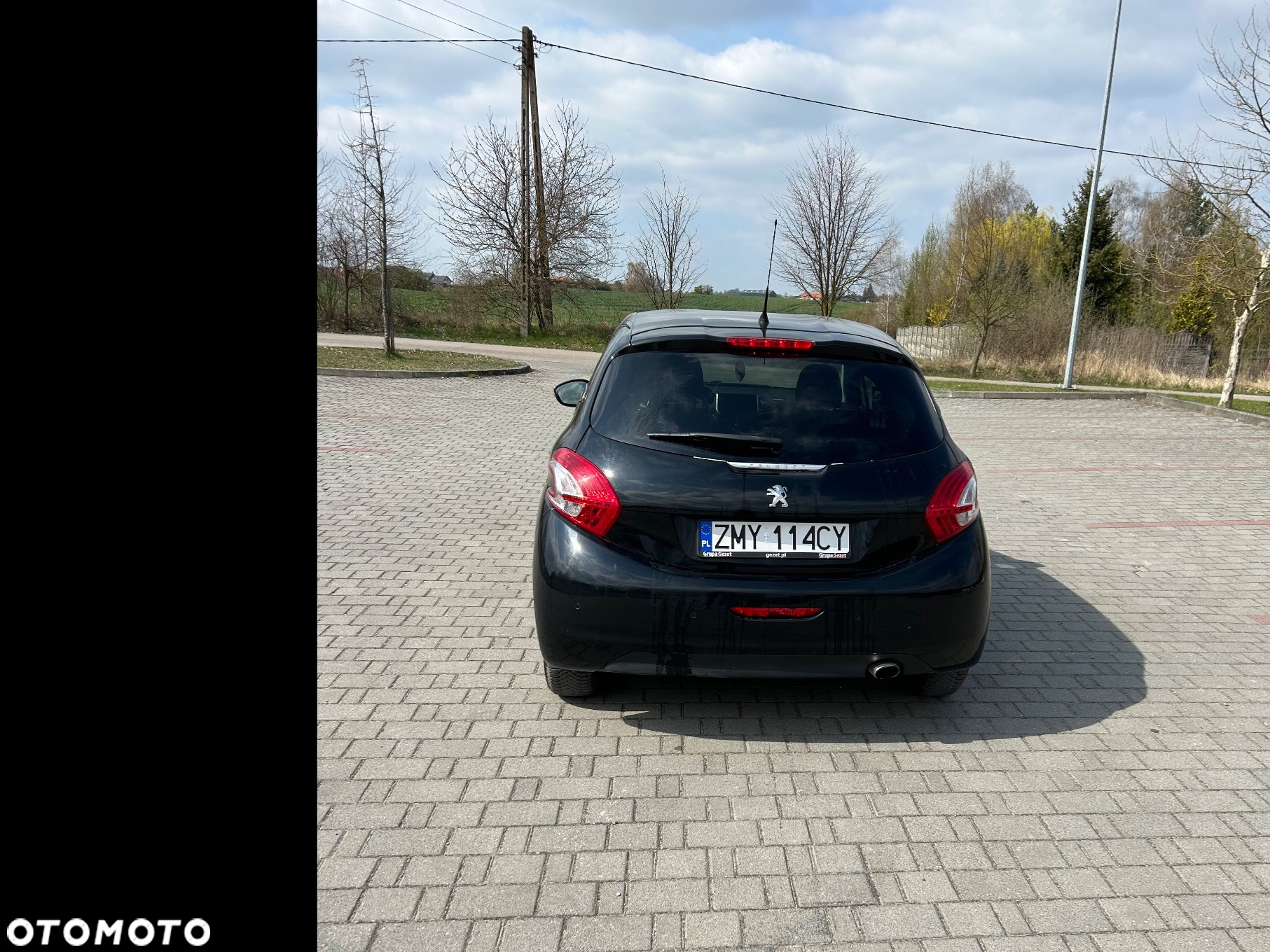 Peugeot 208 - 7
