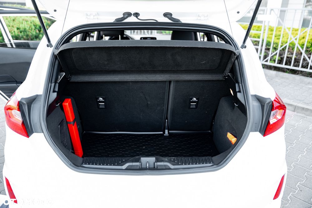 Ford Fiesta 1.0 EcoBoost S&S ST-LINE - 16