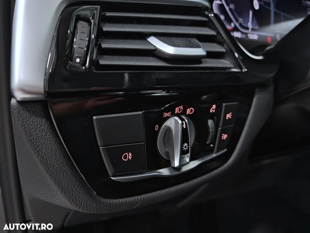 BMW Seria 5 520e AT PHEV - 28