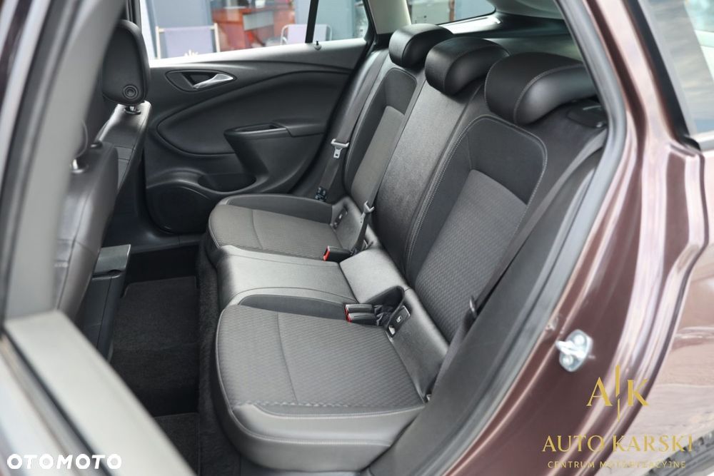 Opel Astra - 34