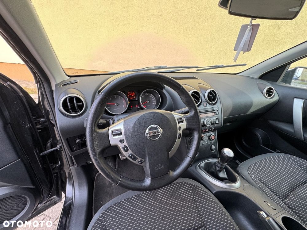 Nissan Qashqai - 8