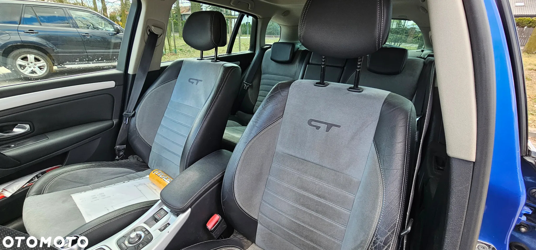 Renault Laguna Grandtour 2.0 dCi FAP GT - 10
