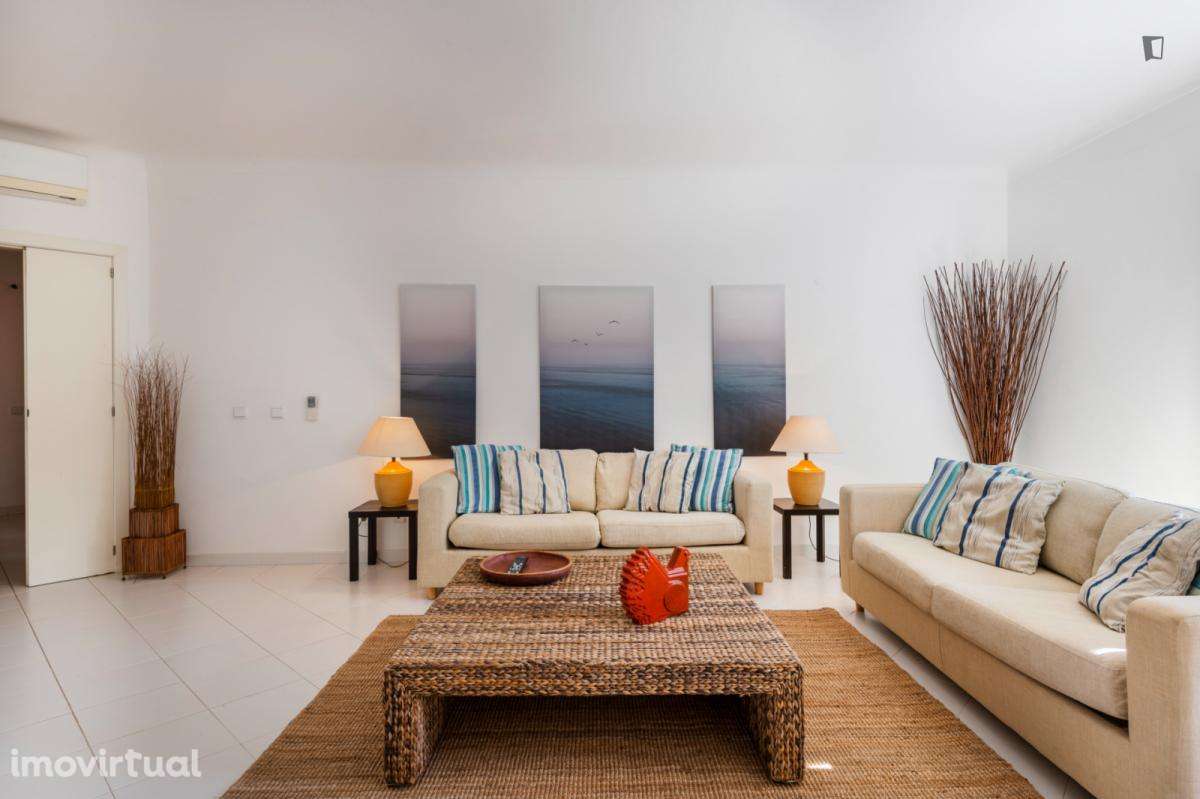 Apartamento com 2 quartos - localizado em Portimao - Grande imagem: 3/28