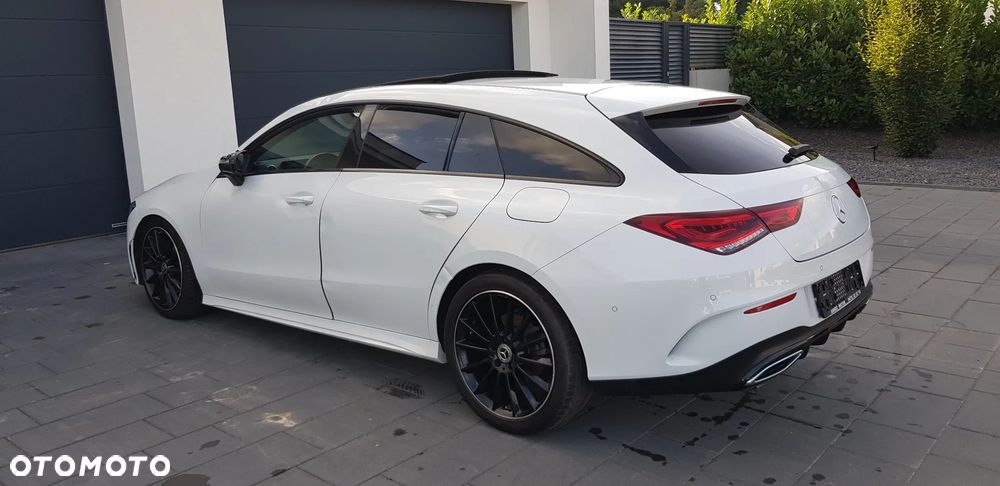 Mercedes-Benz CLA 200 7G-DCT AMG Line - 11