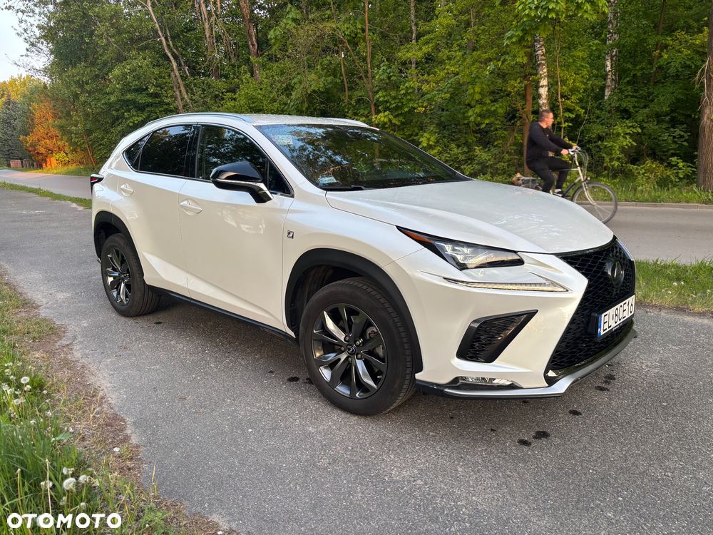 Lexus NX 300 F Sport AWD - 4