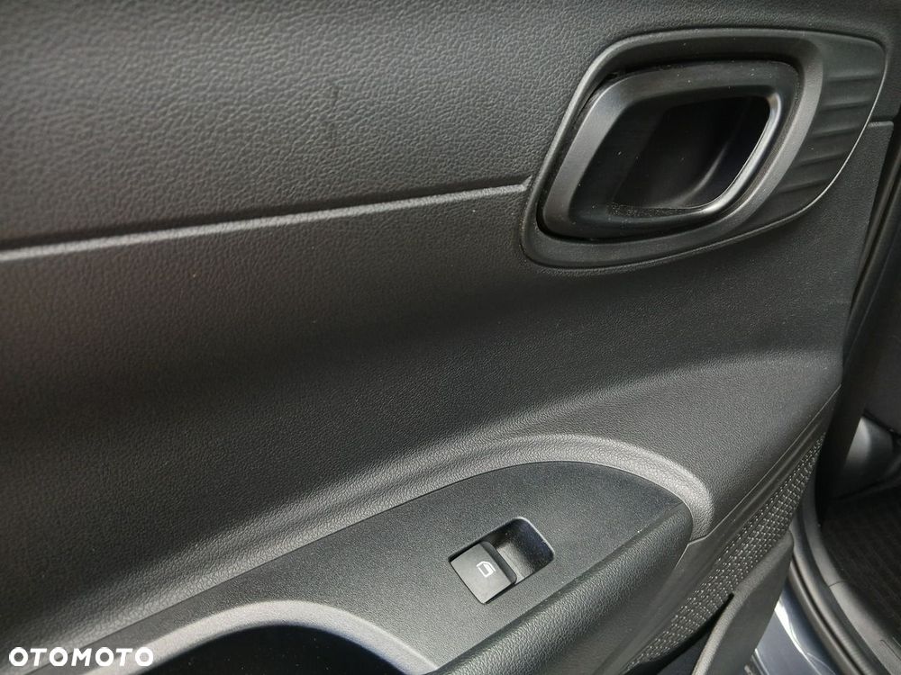 Hyundai i20 1.2 Modern - 17