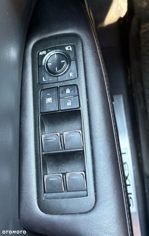 Lexus RX 350 F Sport - 13