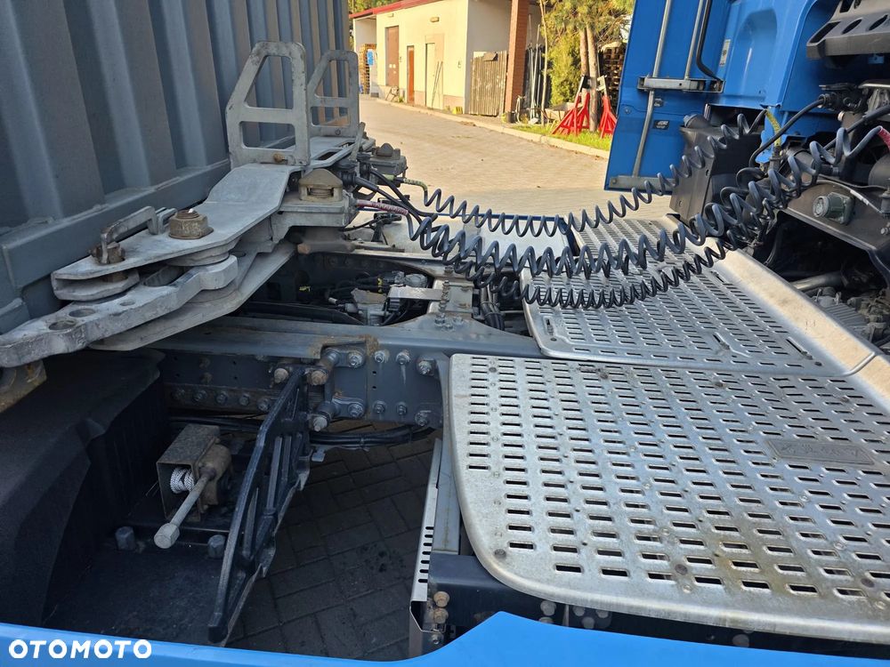 DAF XF510 - 25