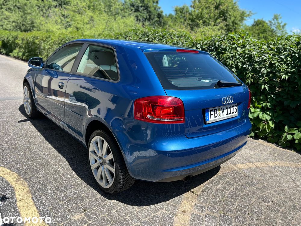 Audi A3 3-drzwiowe 1.6 Attraction - 14