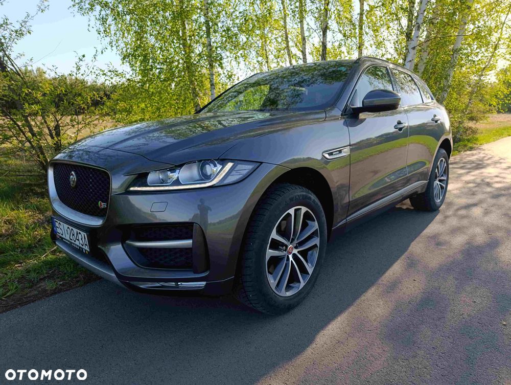 Jaguar F-Pace 2.0 i4D AWD R-Sport - 10
