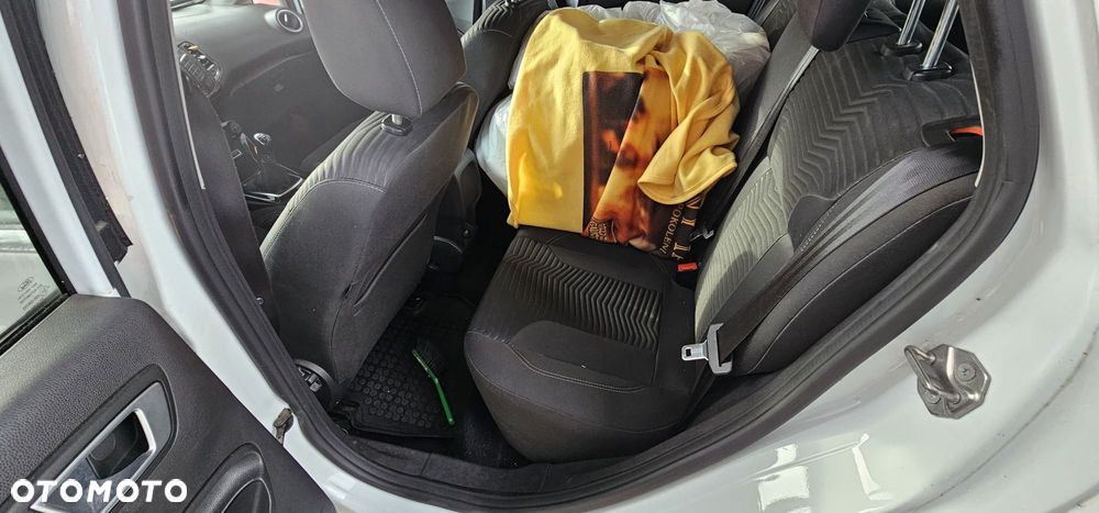 Ford Fiesta 1.0 EcoBoost Titanium - 17