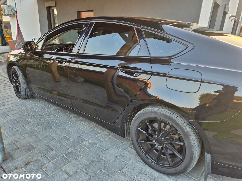 Ford Mondeo ver-2-0-ecoblue-titanium - 5