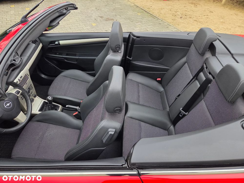 Opel Astra 1.8 Enjoy EU5 - 23