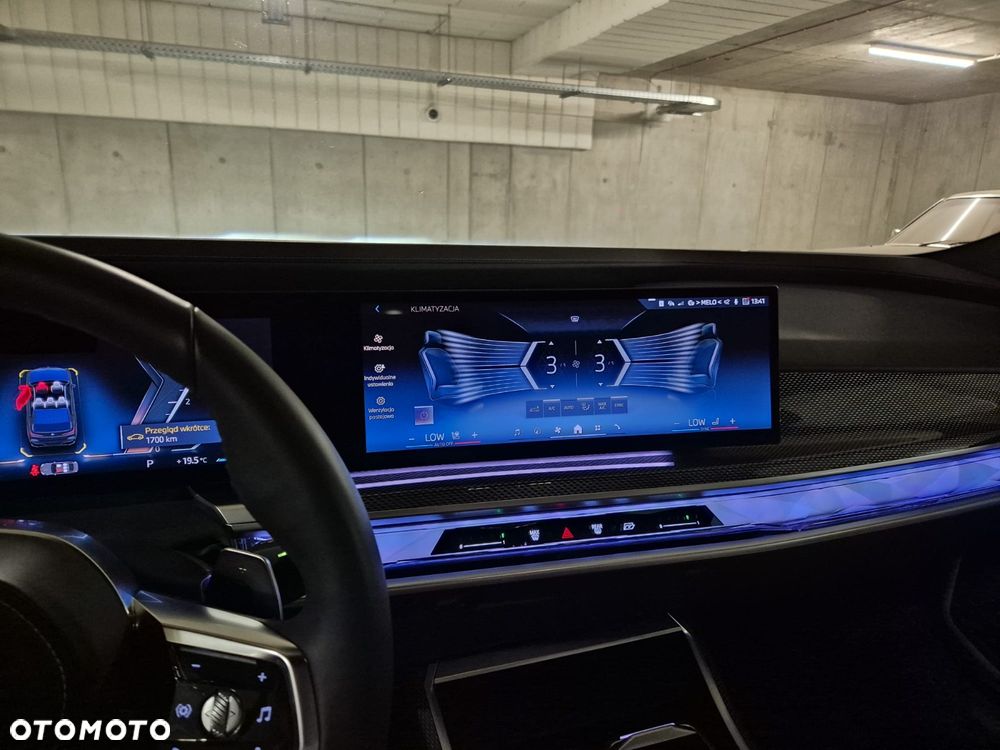 BMW Seria 7 740d xDrive mHEV M Sport sport - 19