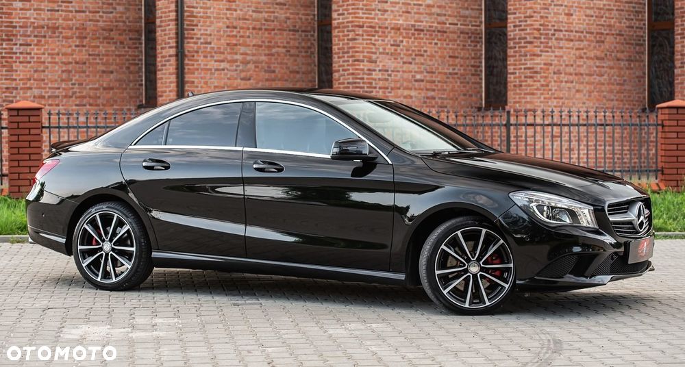 Mercedes-Benz CLA 250 7G-DCT StreetStyle - 3
