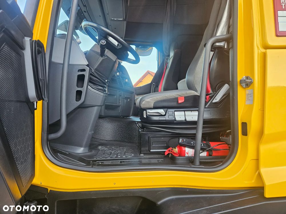 Renault T 460 - 13