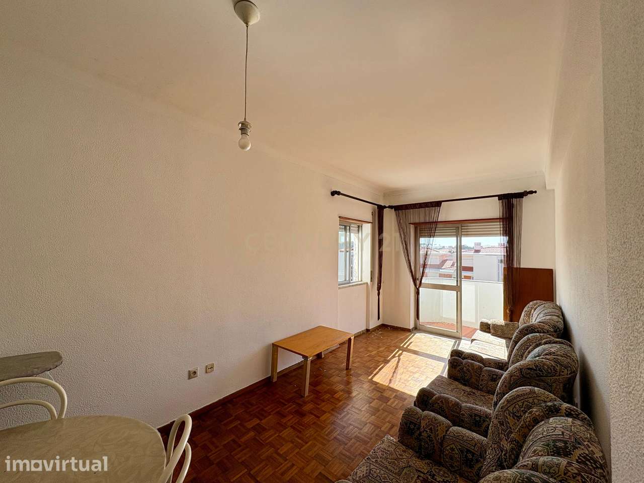 Apartamento T3, no centro de Caldas da Rainha, junto ao Centro Comerci - Grande imagem: 4/20