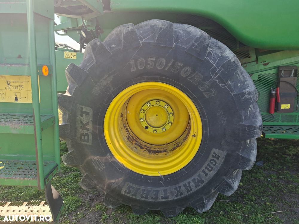 John Deere 690I - 5