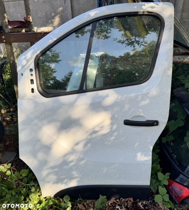RENAULT TRAFIC III 14- DRZWI LEWE PRZÓD BIAŁE KOMPLETNE SZYBA ZAMEK PODNOŚNIK OPEL VIVARO B - 2