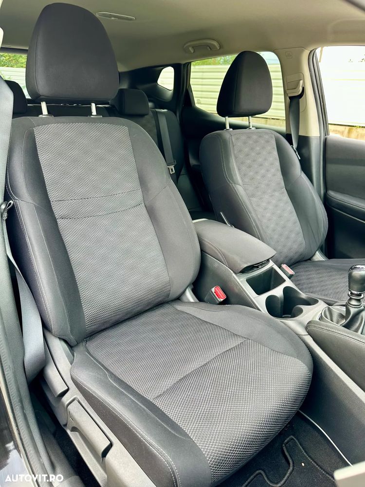 Nissan Qashqai - 14