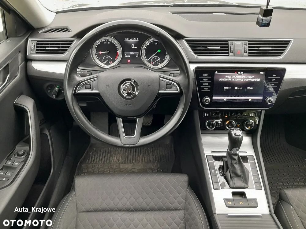 Skoda Superb 2.0 TDI SCR 4x4 Ambition DSG - 11