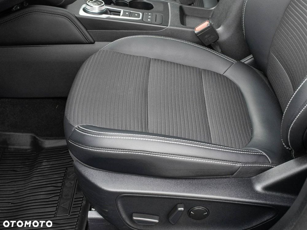Ford Kuga 2.5 FHEV AWD Titanium X - 11