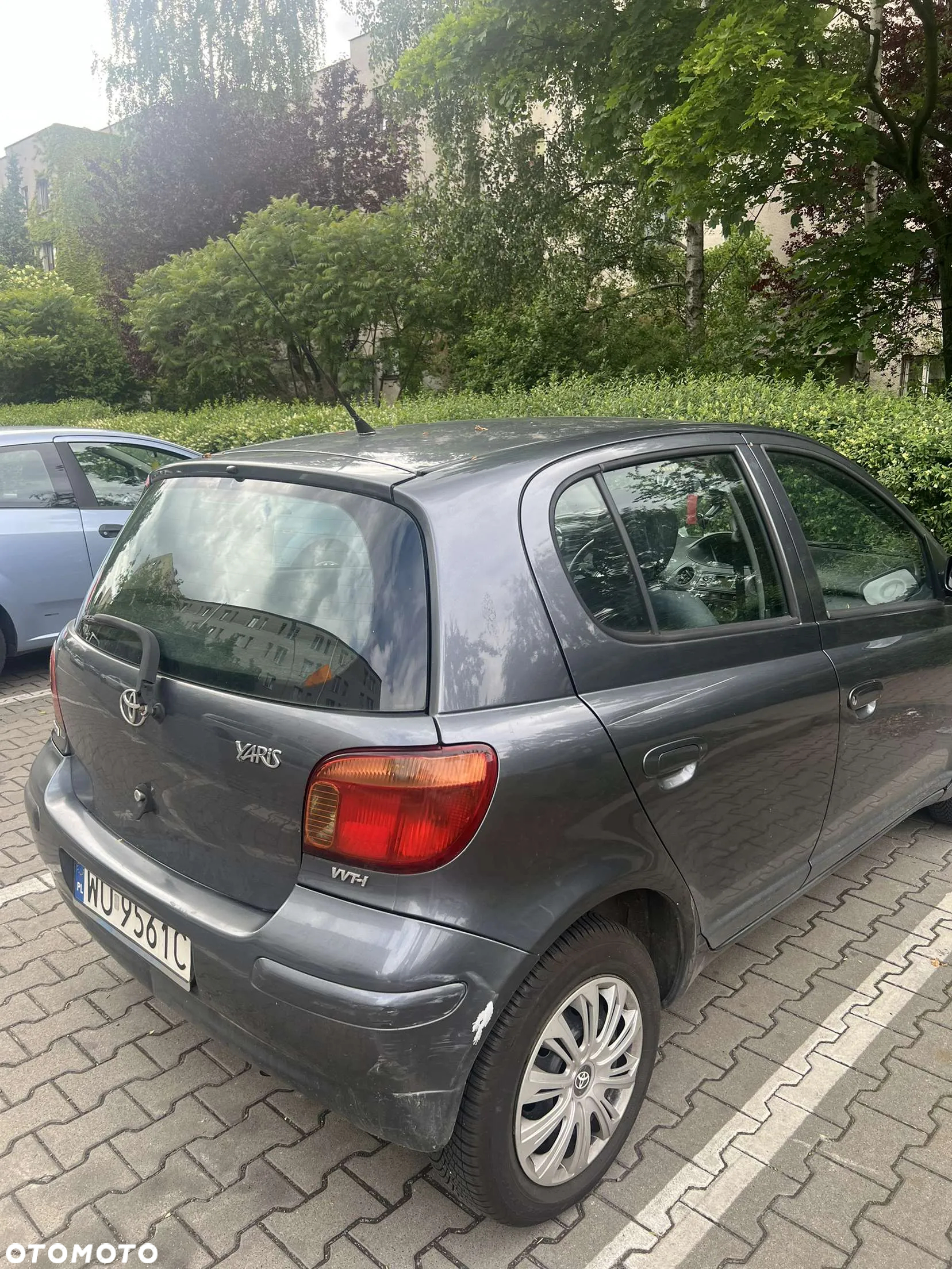 Toyota Yaris - 4