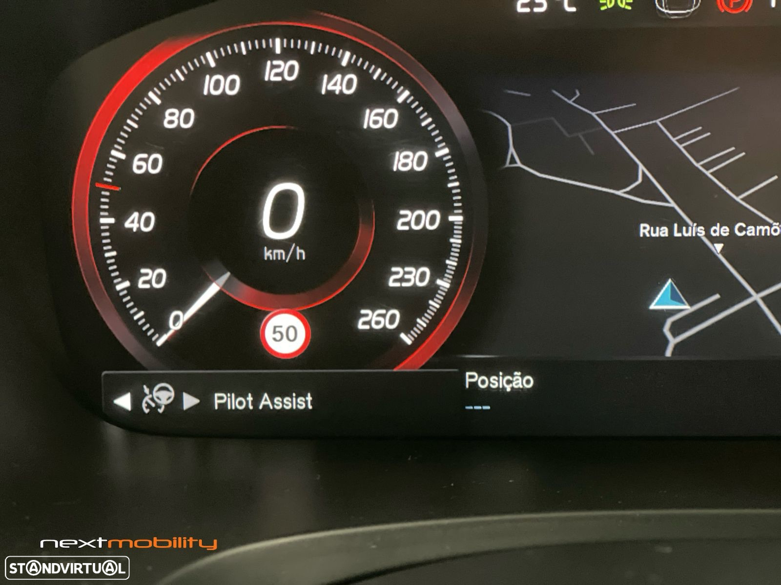 Volvo V90 2.0 B4 R-Design Geartronic - 27