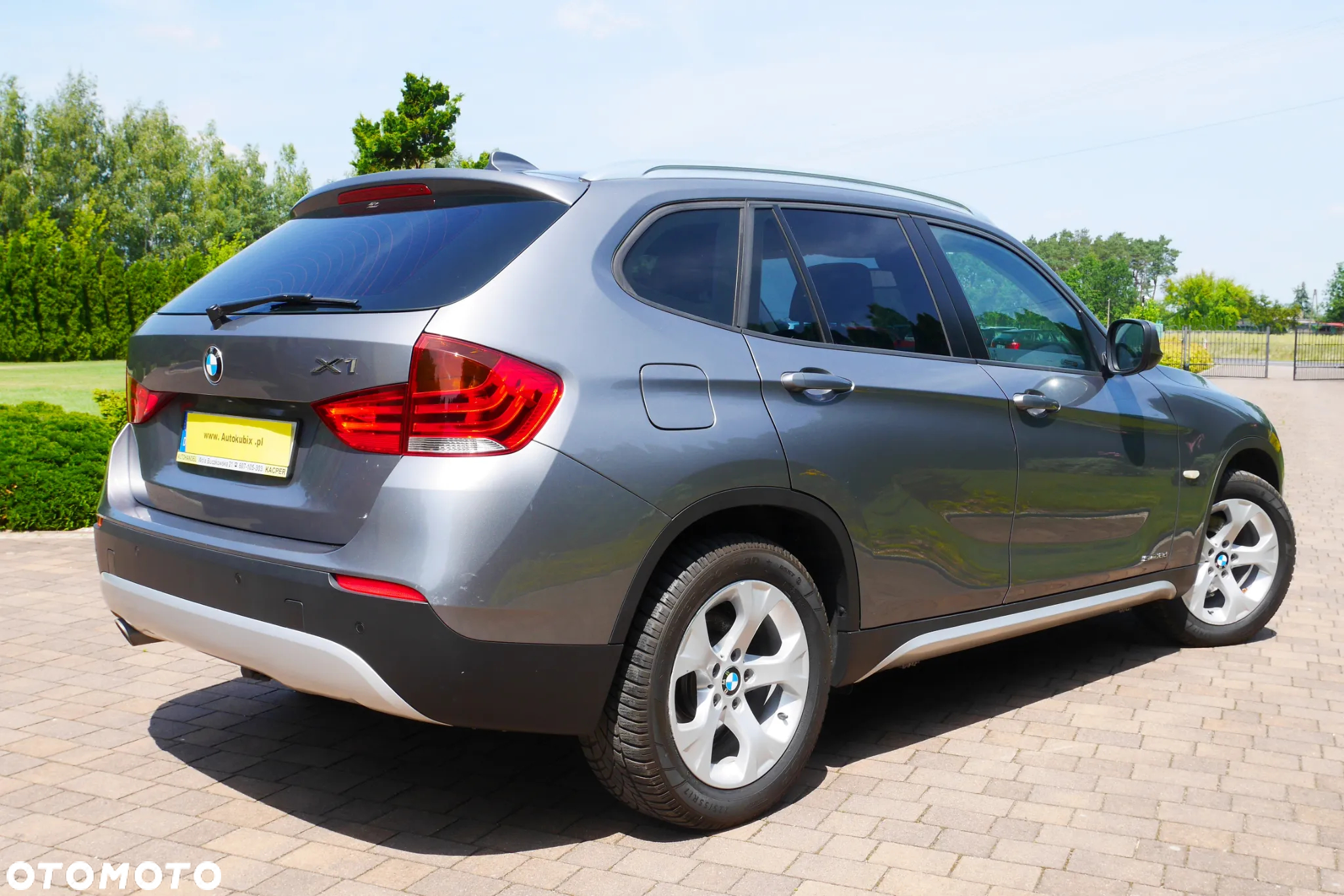BMW X1 sDrive18d - 11