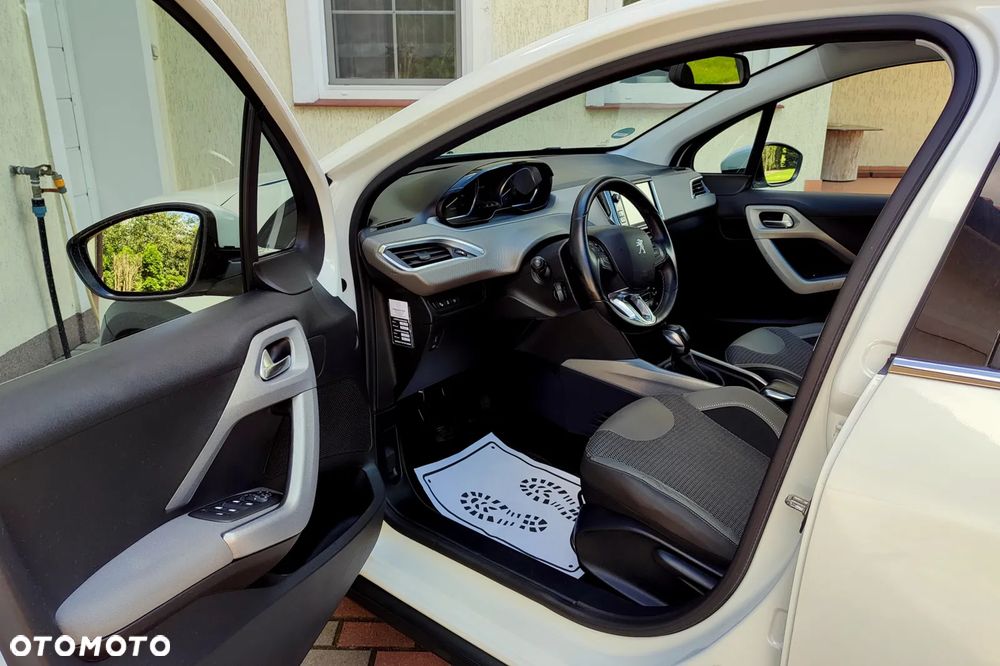 Peugeot 2008 PureTech 110 Stop&Start Crossway - 20