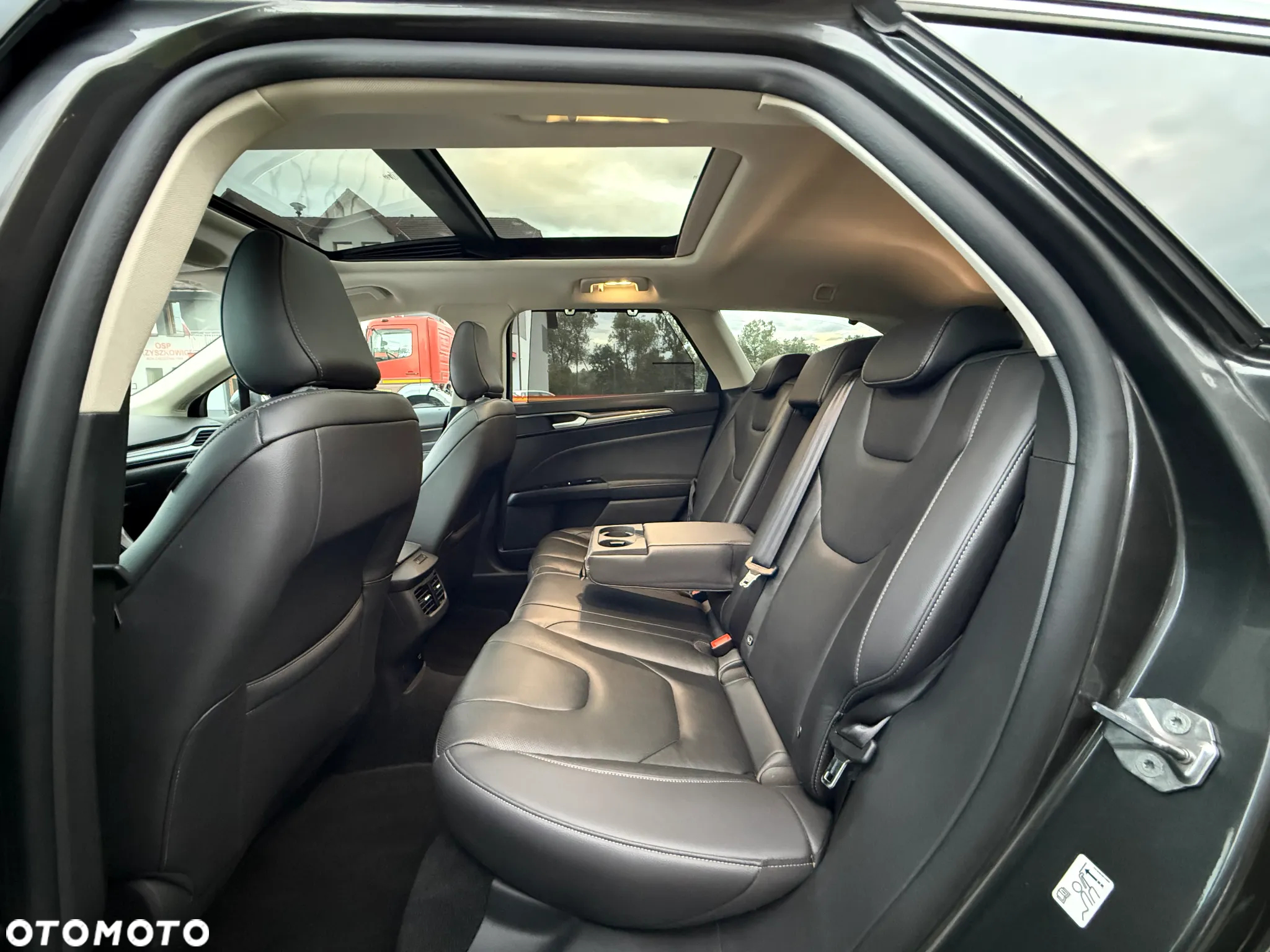 Ford Mondeo 2.0 EcoBlue Titanium - 20