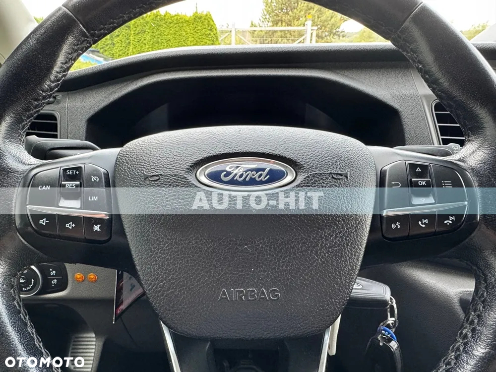 Ford Transit - 26