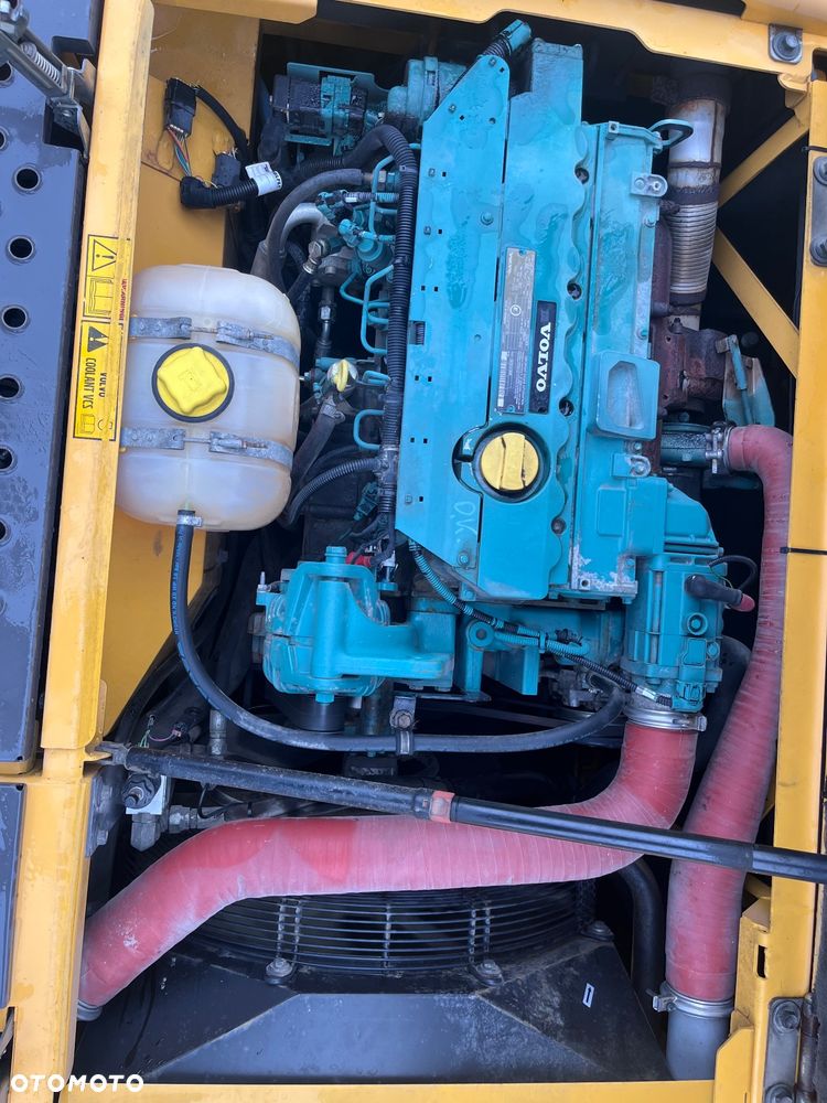 Volvo EW140C - 23