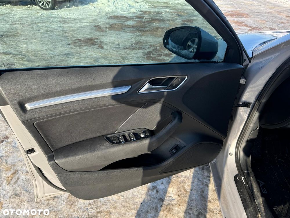 Audi A3 Limousine 2.0 TFSI quattro S tronic design - 8