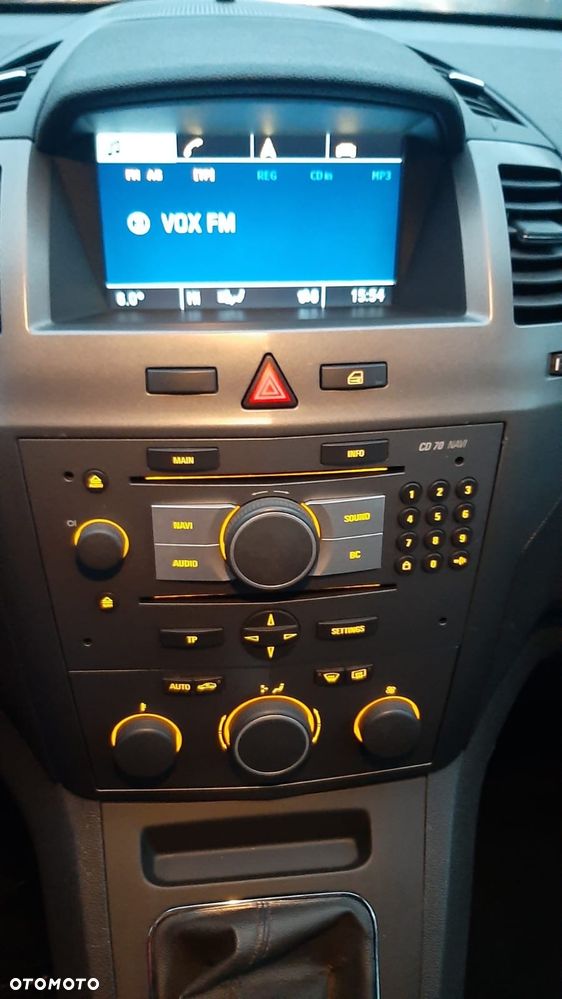 Opel Zafira 1.9 CDTI Navi - 25