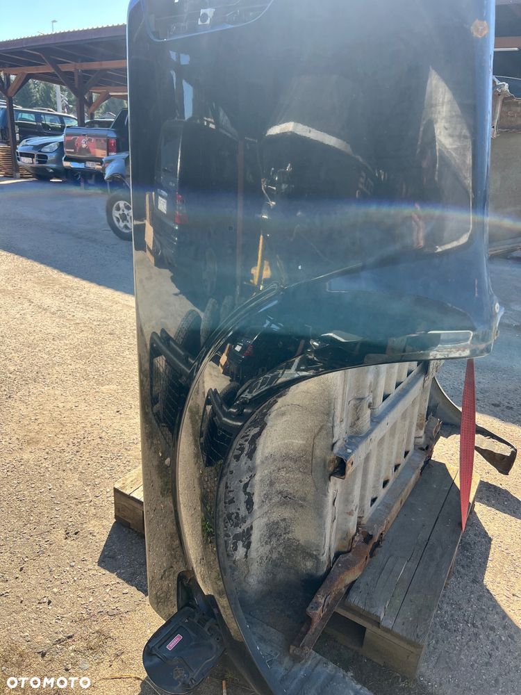 Lewy błotnik zabudowy skrzyni ładunkowej krótkiej Nissan Navara d40 ładny stan - 1