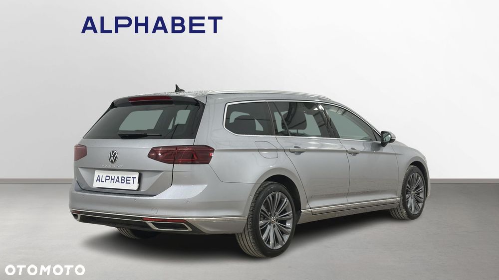 Volkswagen Passat - 5