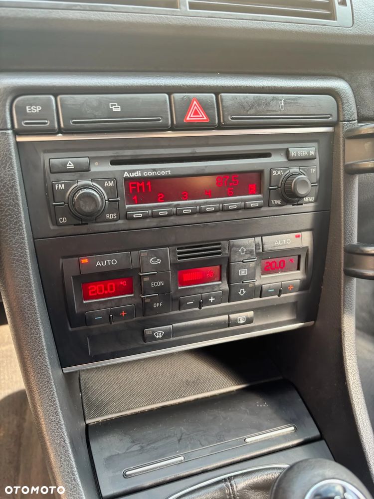 Audi A4 Avant 2.0 TDI DPF - 6