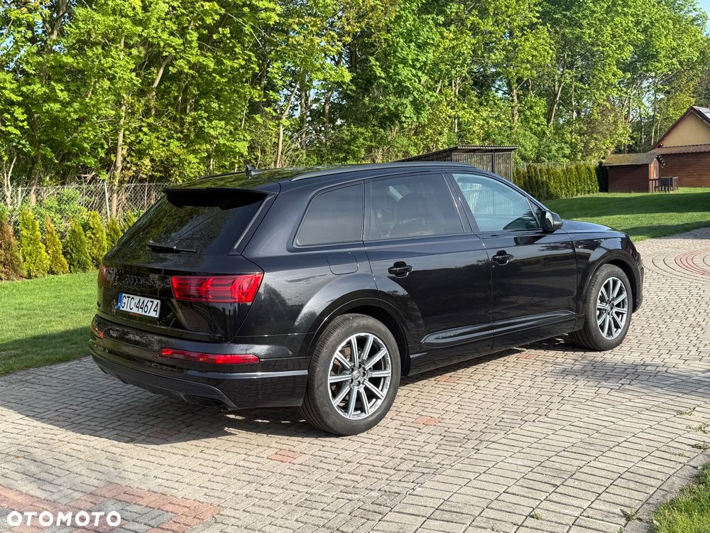 Audi Q7 - 5
